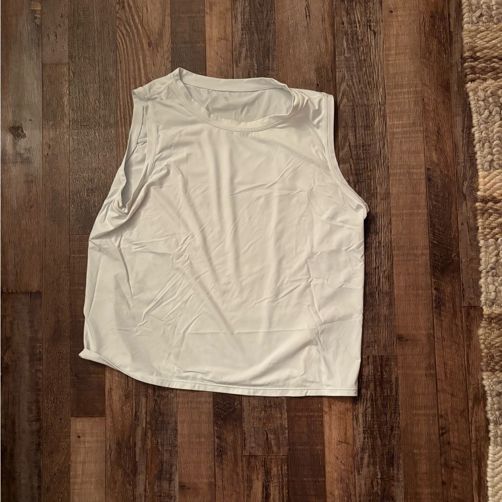 Women's Sleeveless White Top